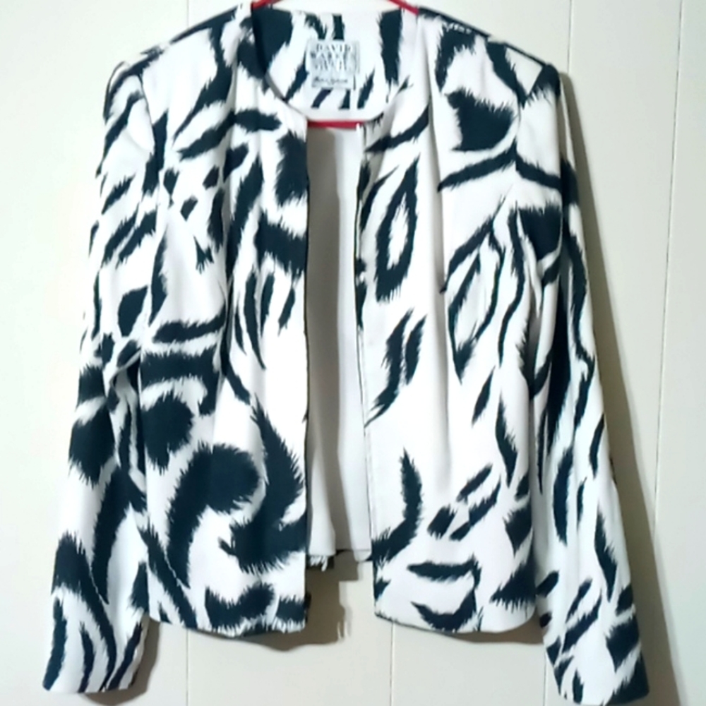 David Warren New York Petites 10P Black & White Sueded poly blend